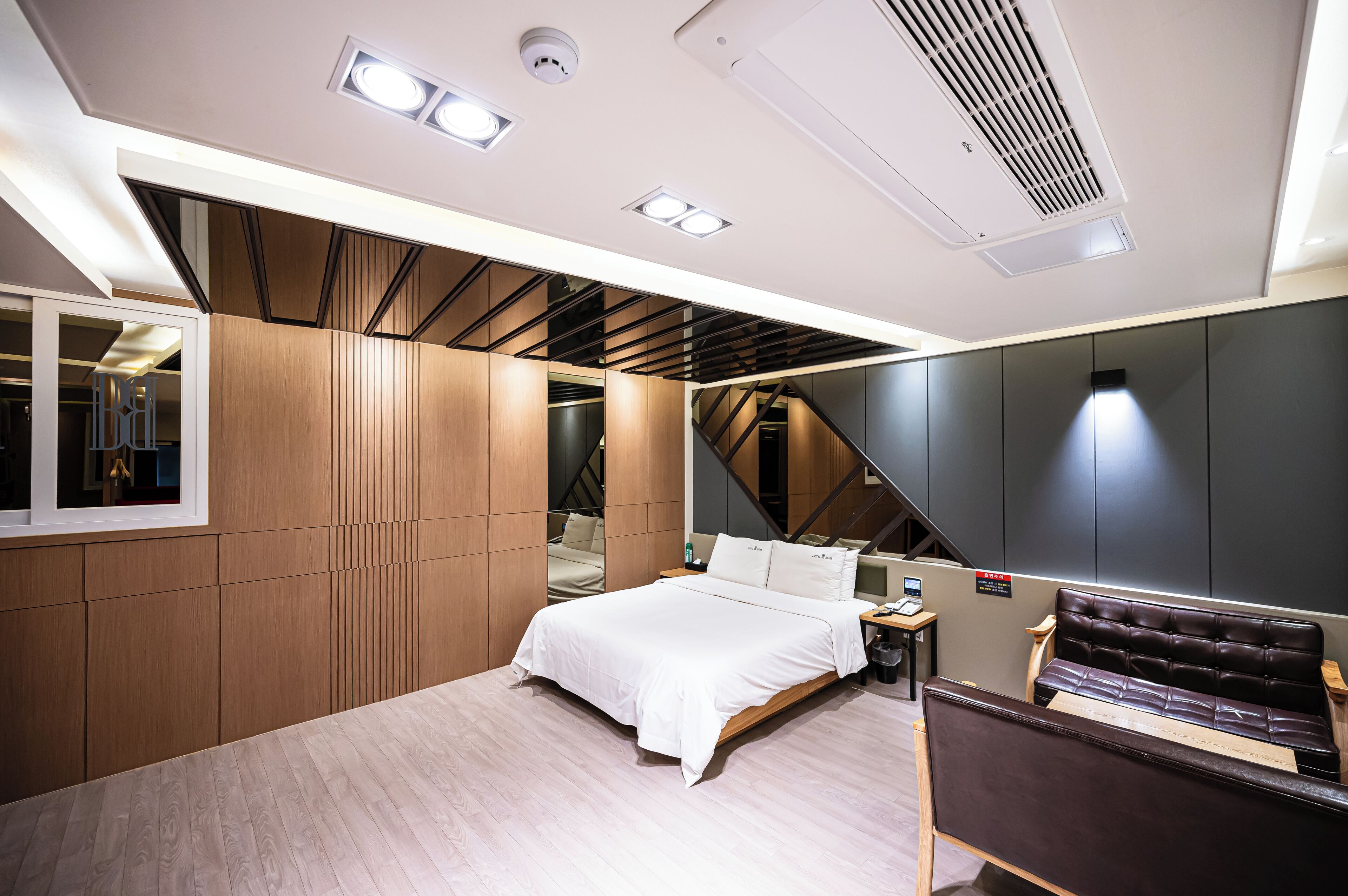 Hotel Bom 2*