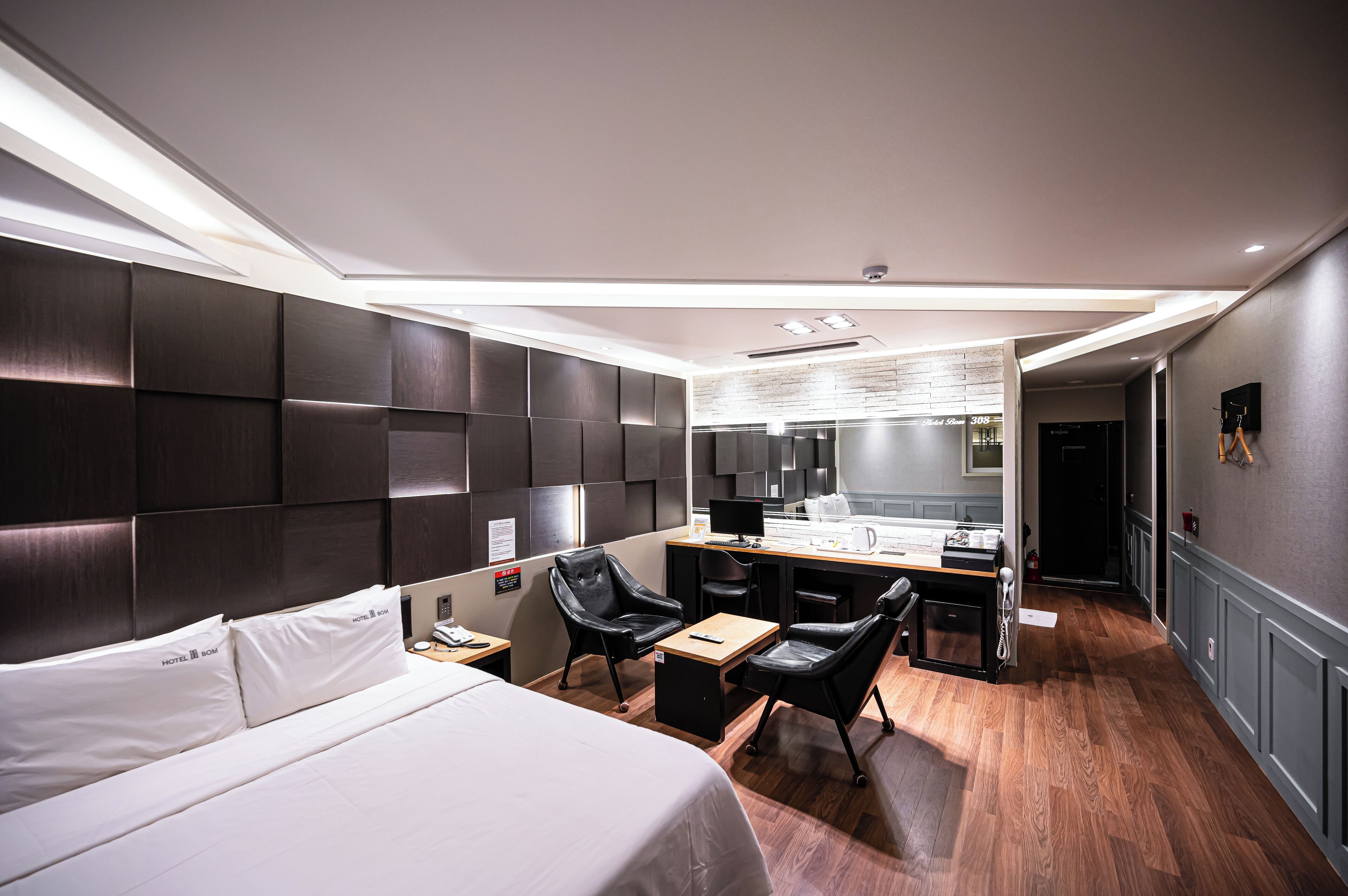 Hotel Bom 2*