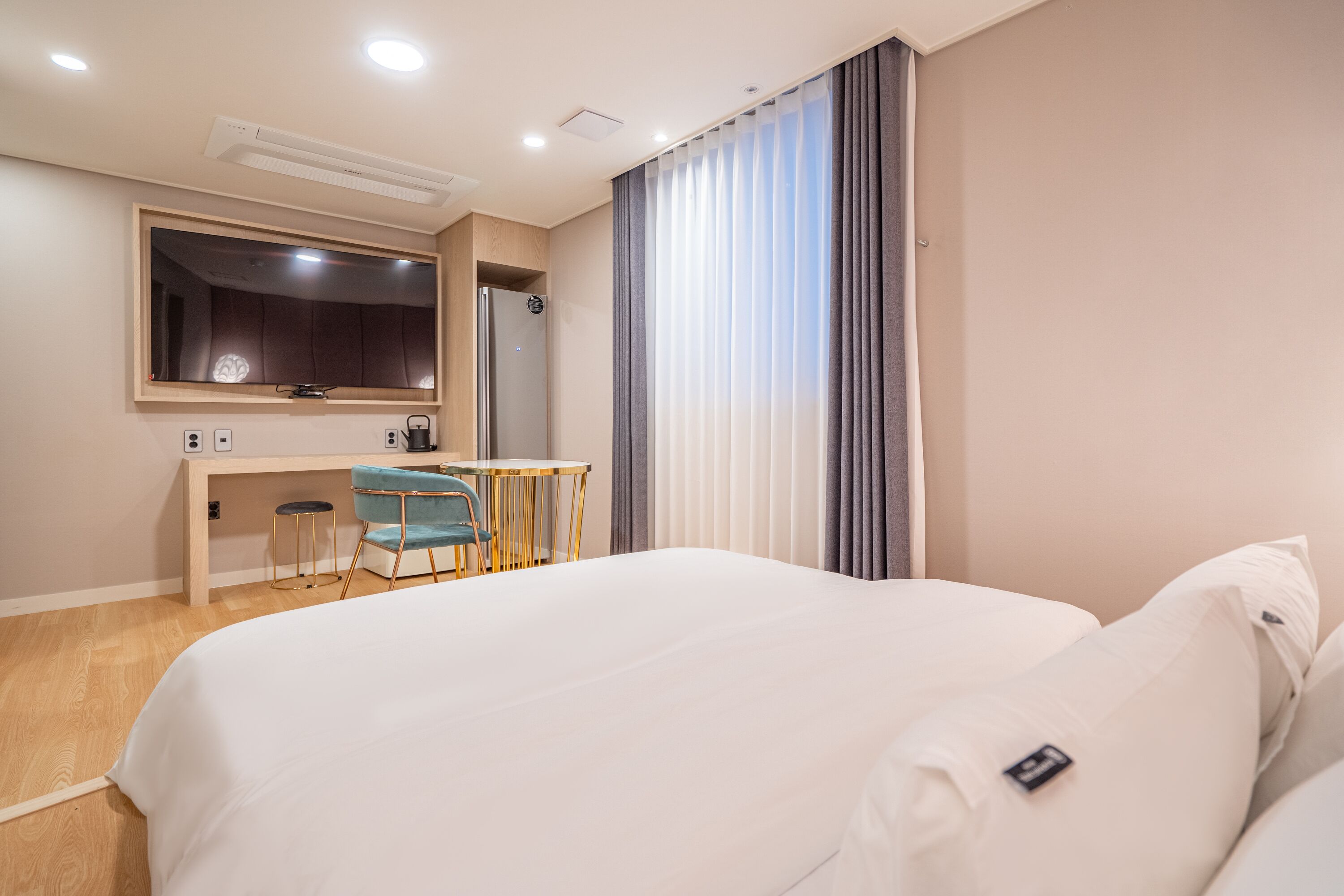BrownDot Hotel Gimhae City Hall 3*
