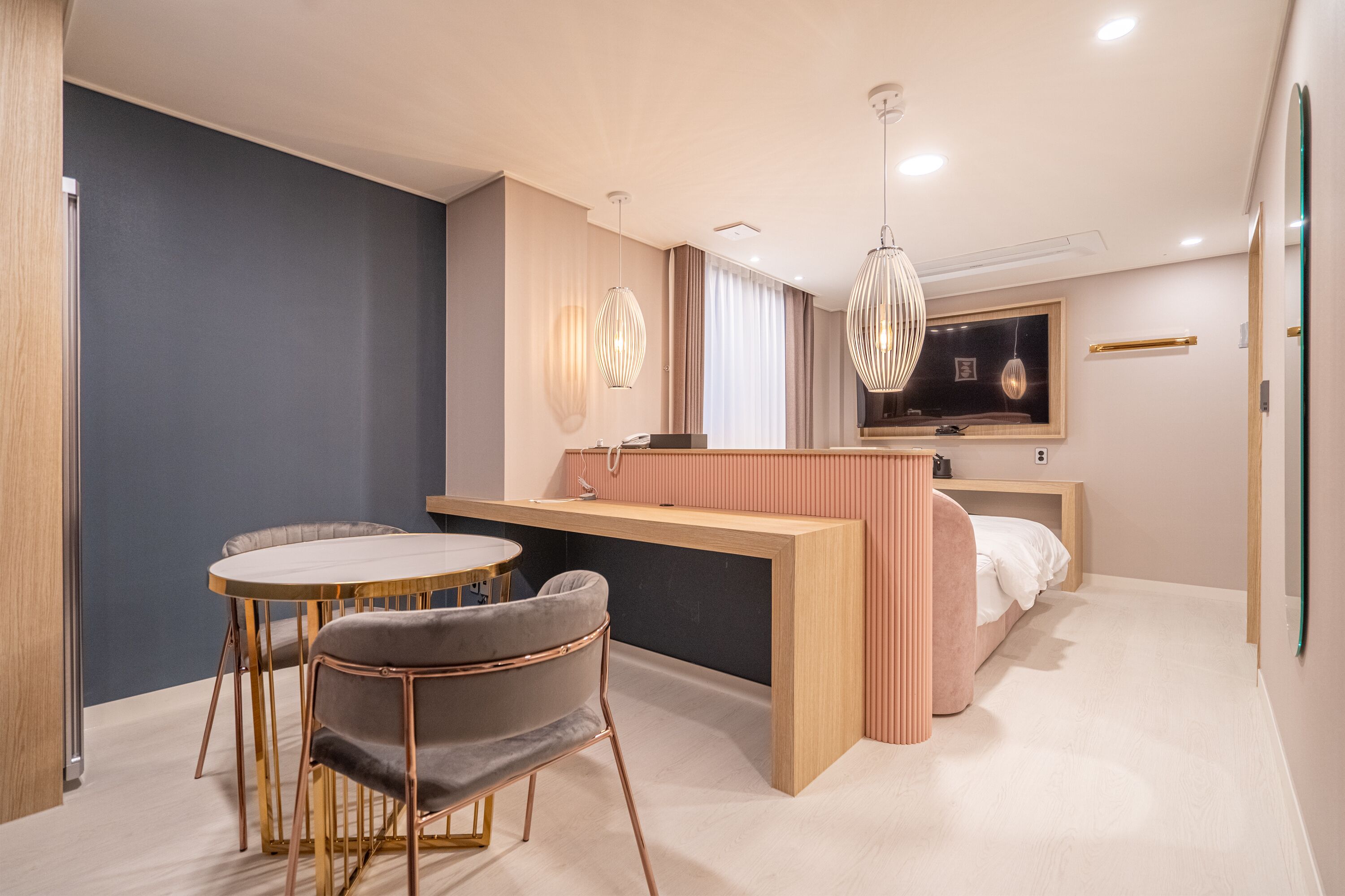 BrownDot Hotel Gimhae City Hall 3*