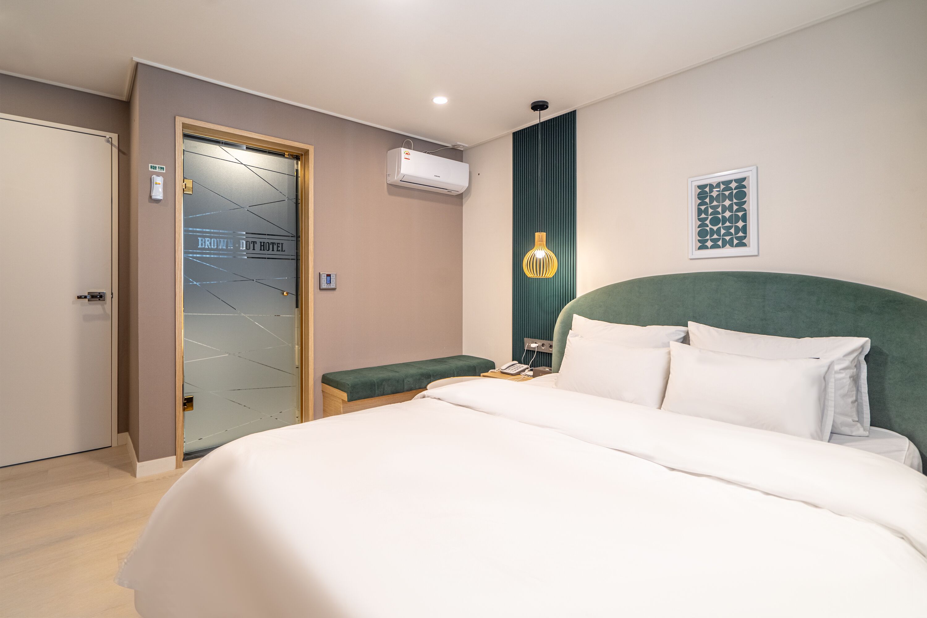 BrownDot Hotel Gimhae City Hall 3*