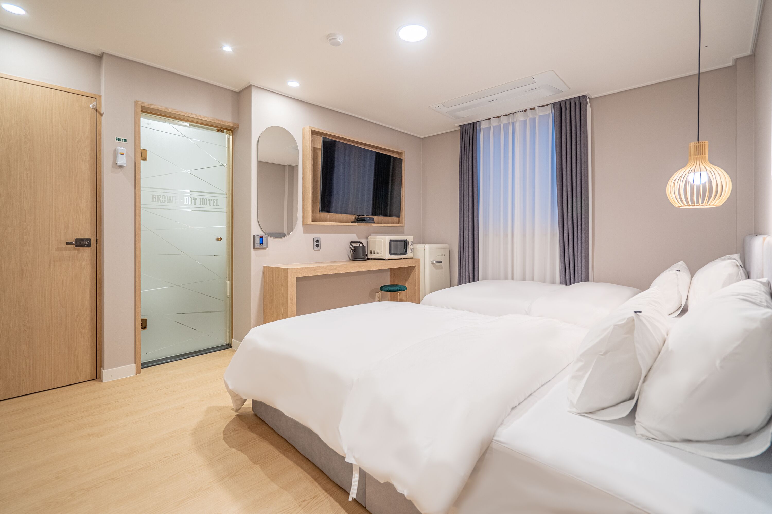 BrownDot Hotel Gimhae City Hall 3*