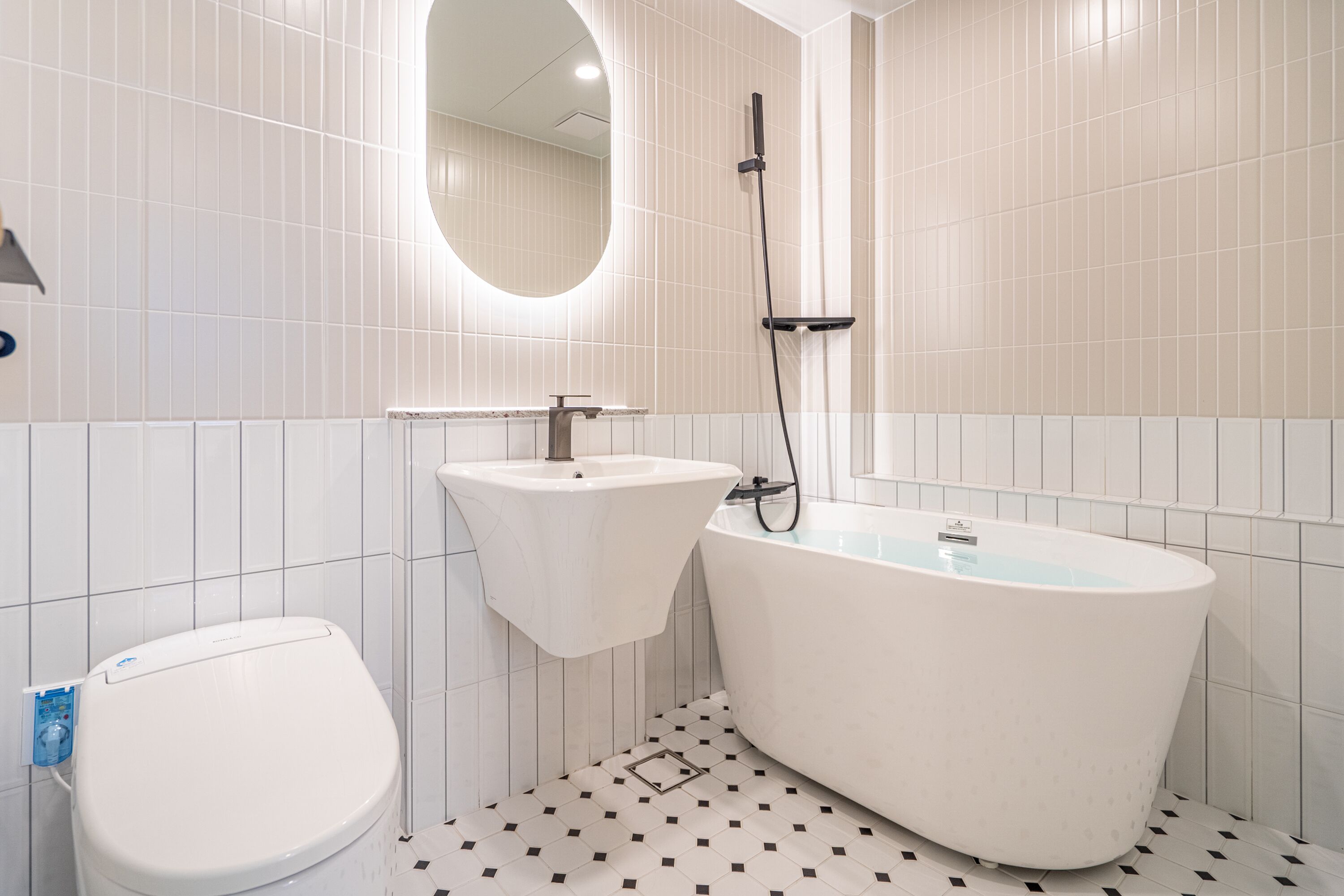 BrownDot Hotel Gimhae City Hall 3*