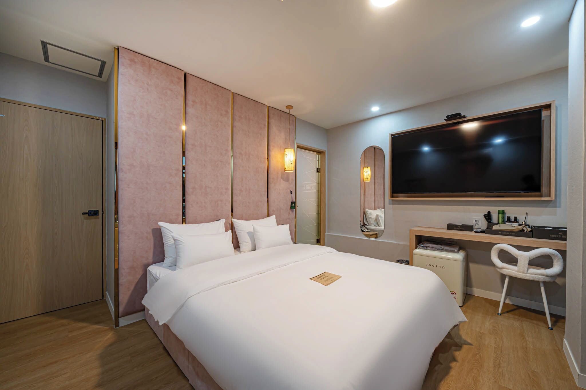 GEOJE-SI HOUND HOTEL JANGSEUNGPO 2*