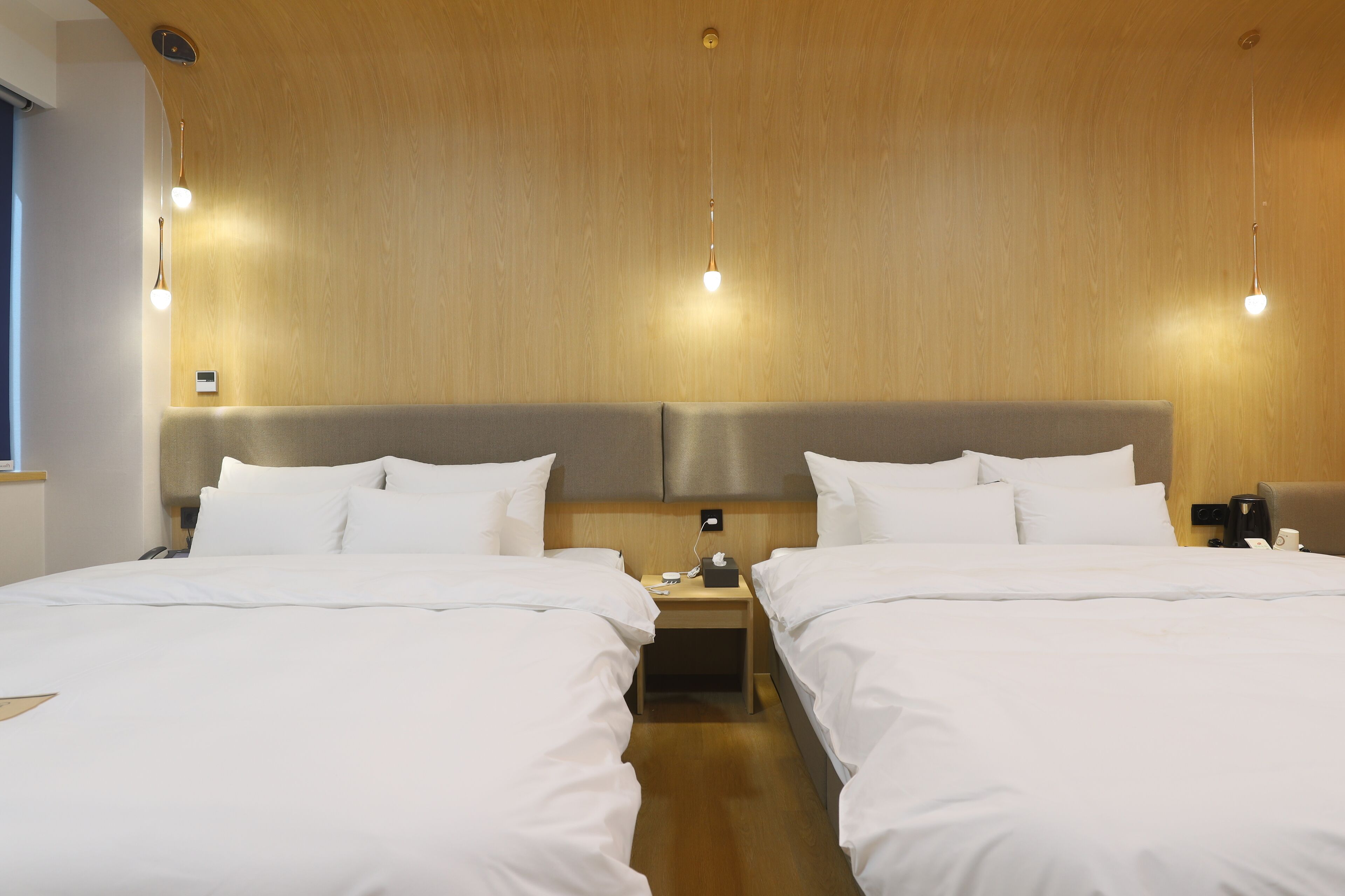 GEOJE-SI HOUND HOTEL JANGSEUNGPO 2*
