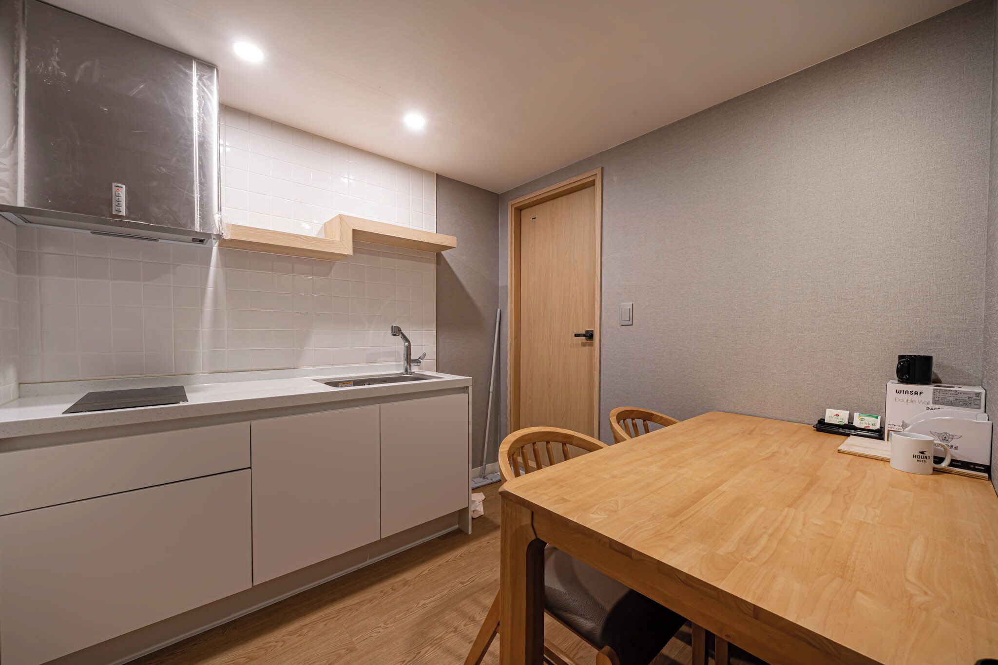 GEOJE-SI HOUND HOTEL JANGSEUNGPO 2*