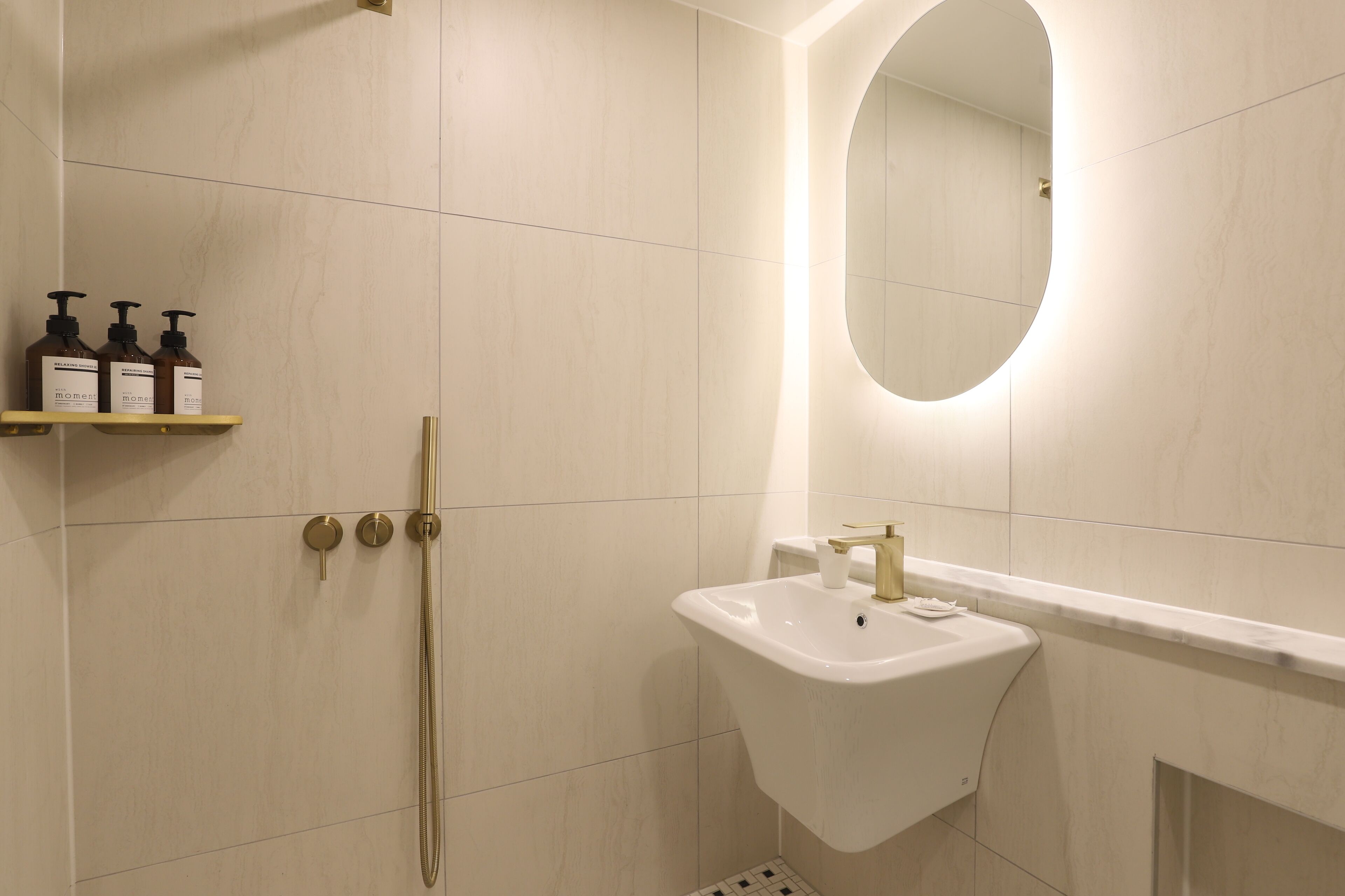 GEOJE-SI HOUND HOTEL JANGSEUNGPO 2*