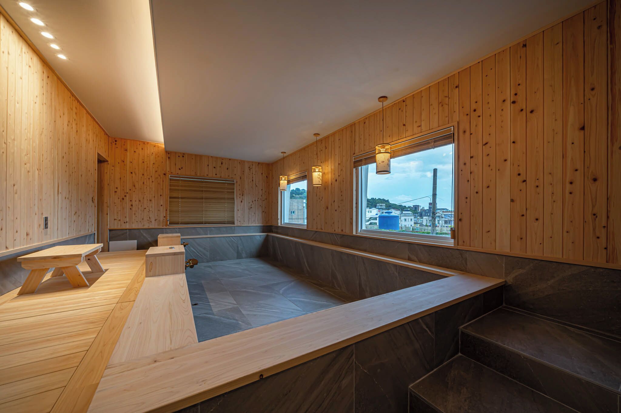 GEOJE-SI HOUND HOTEL JANGSEUNGPO 2*