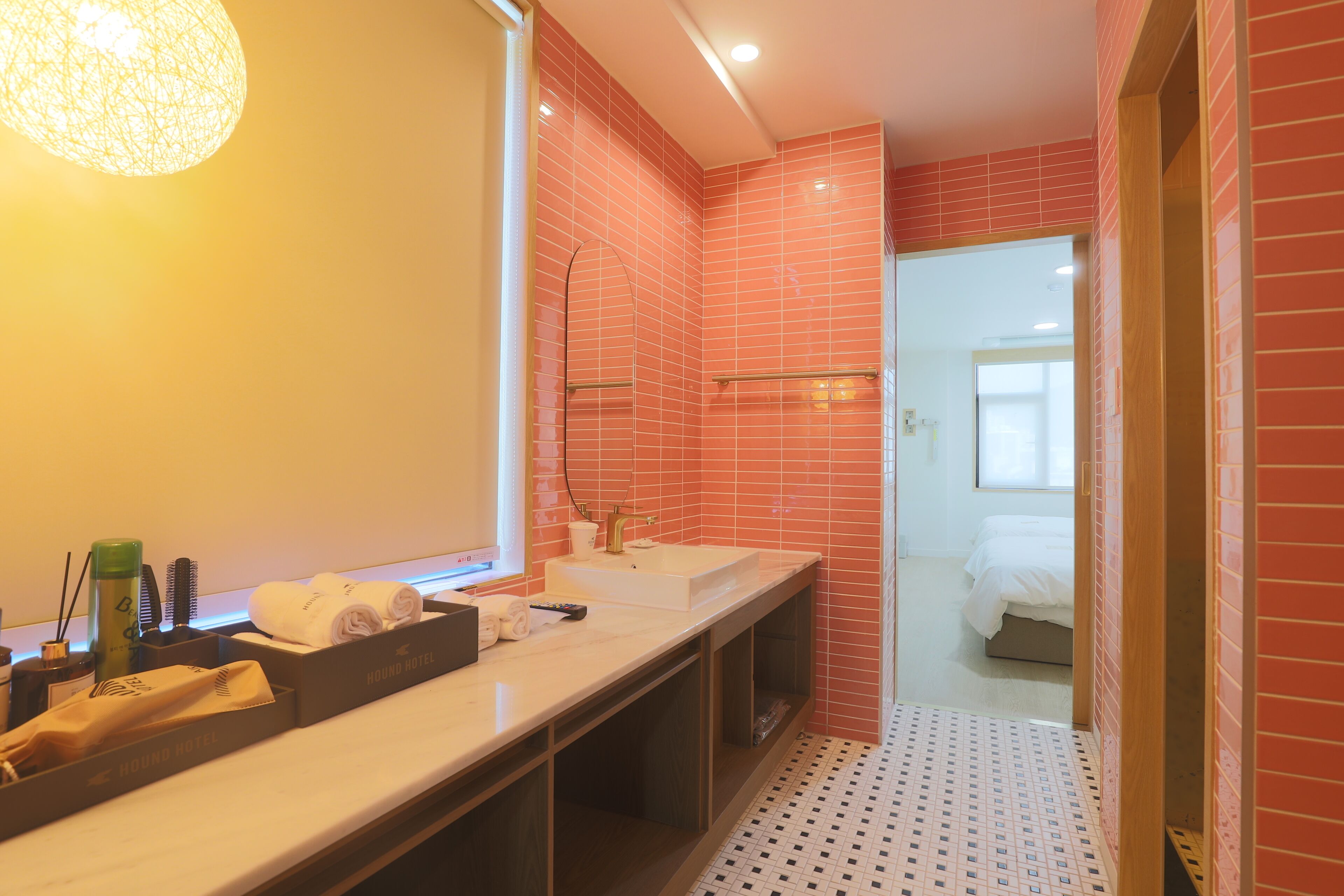 GEOJE-SI HOUND HOTEL JANGSEUNGPO 2*