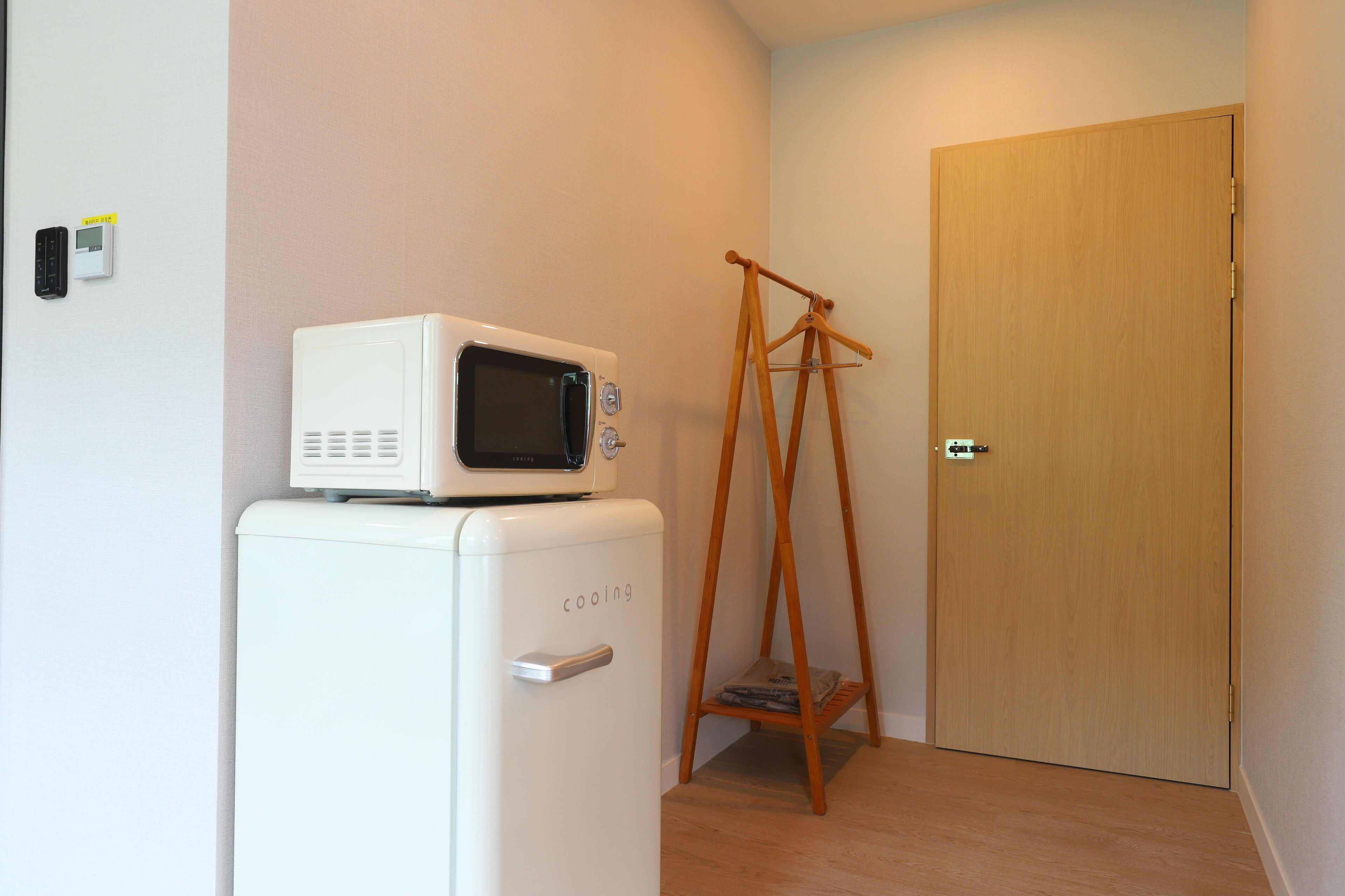 GEOJE-SI HOUND HOTEL JANGSEUNGPO 2*