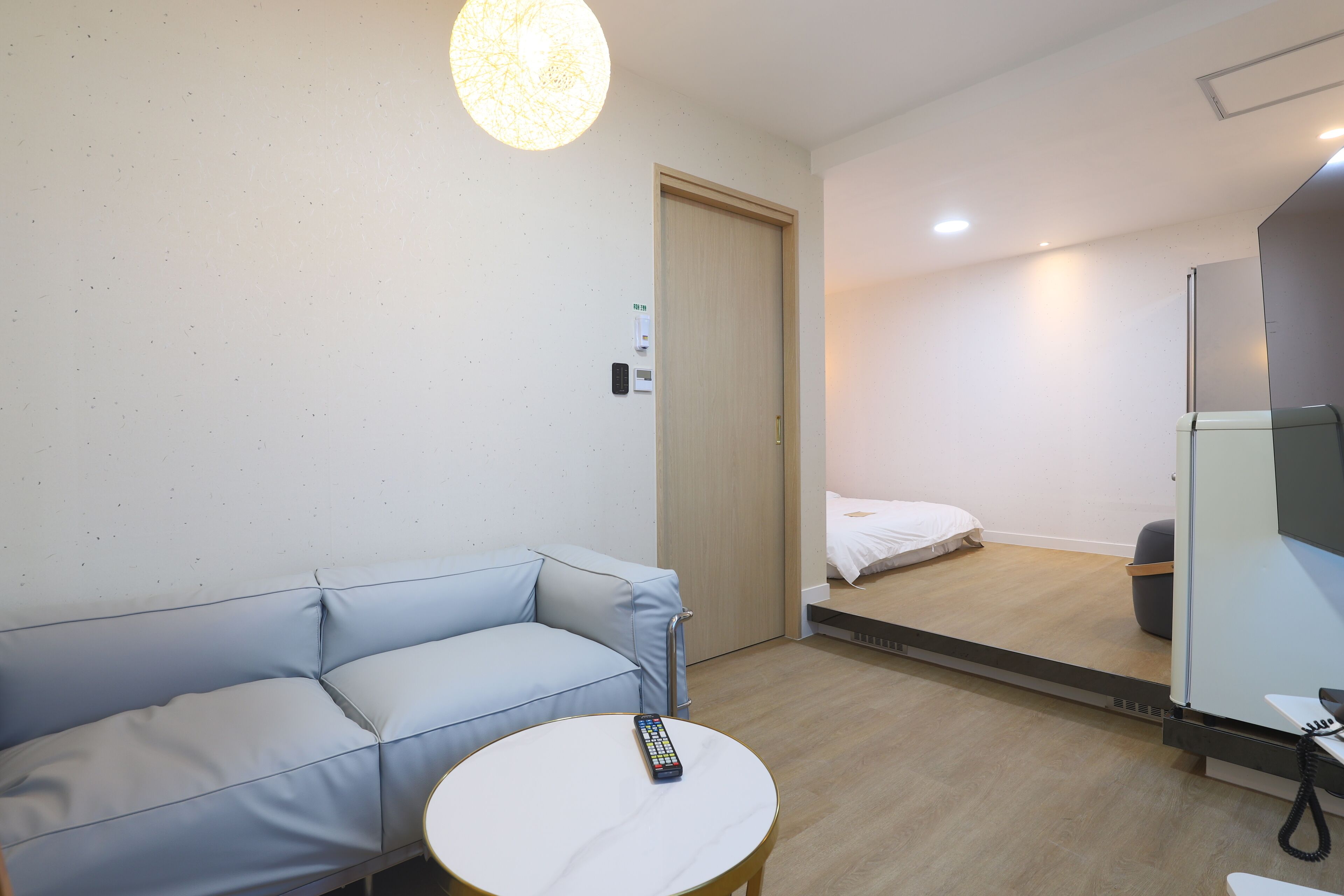 GEOJE-SI HOUND HOTEL JANGSEUNGPO 2*
