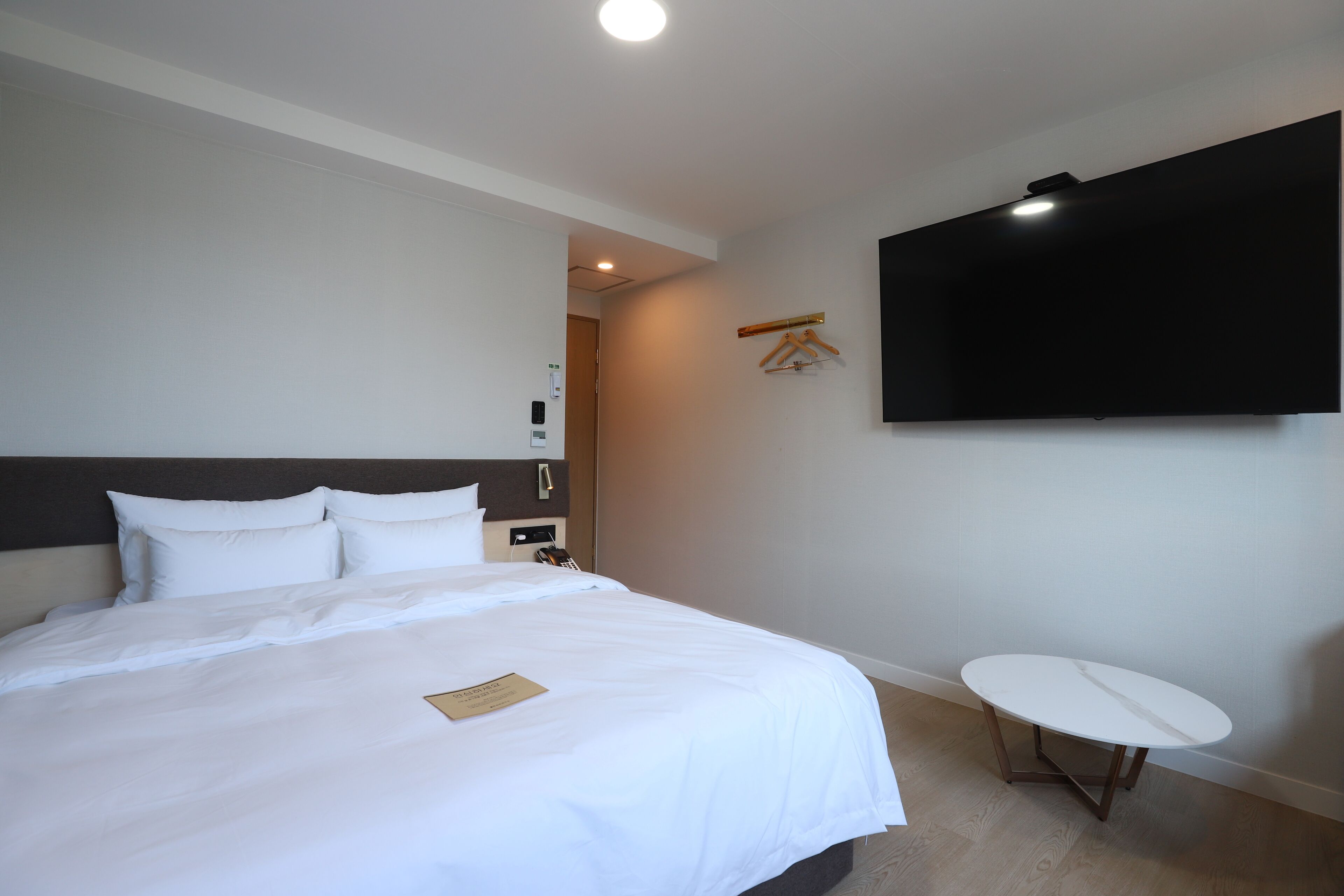 GEOJE-SI HOUND HOTEL JANGSEUNGPO 2*