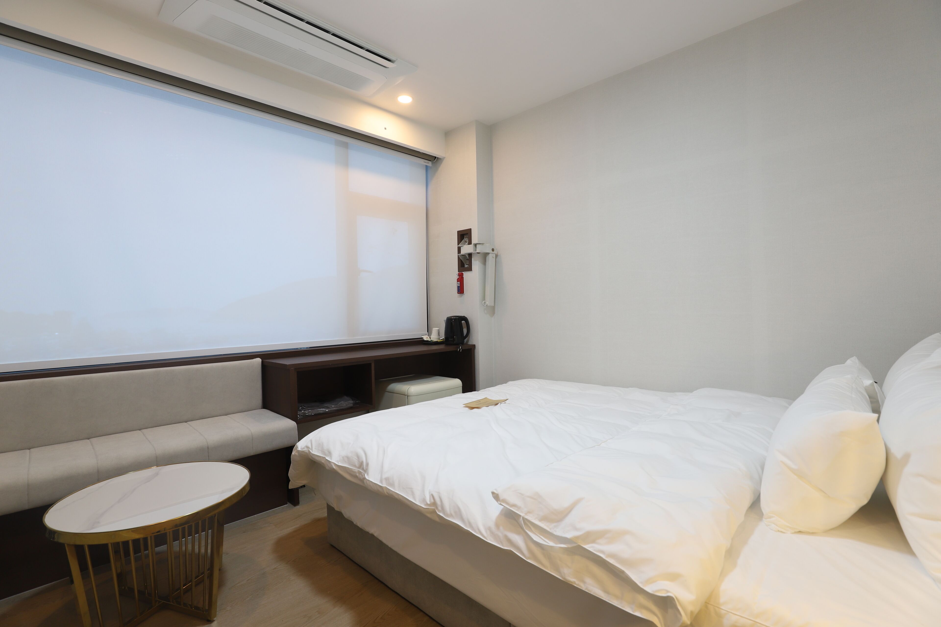 GEOJE-SI HOUND HOTEL JANGSEUNGPO 2*