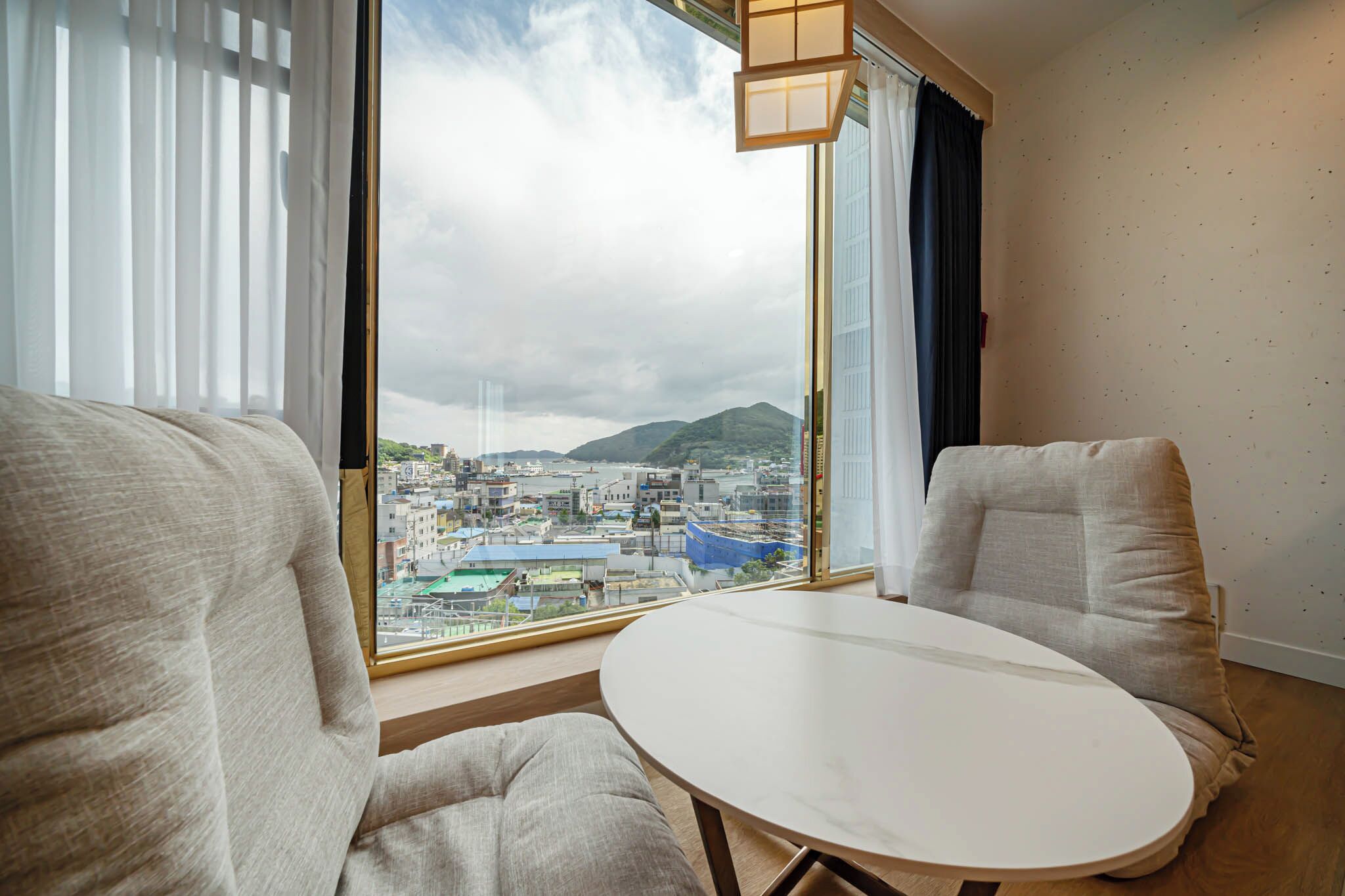 GEOJE-SI HOUND HOTEL JANGSEUNGPO 2*
