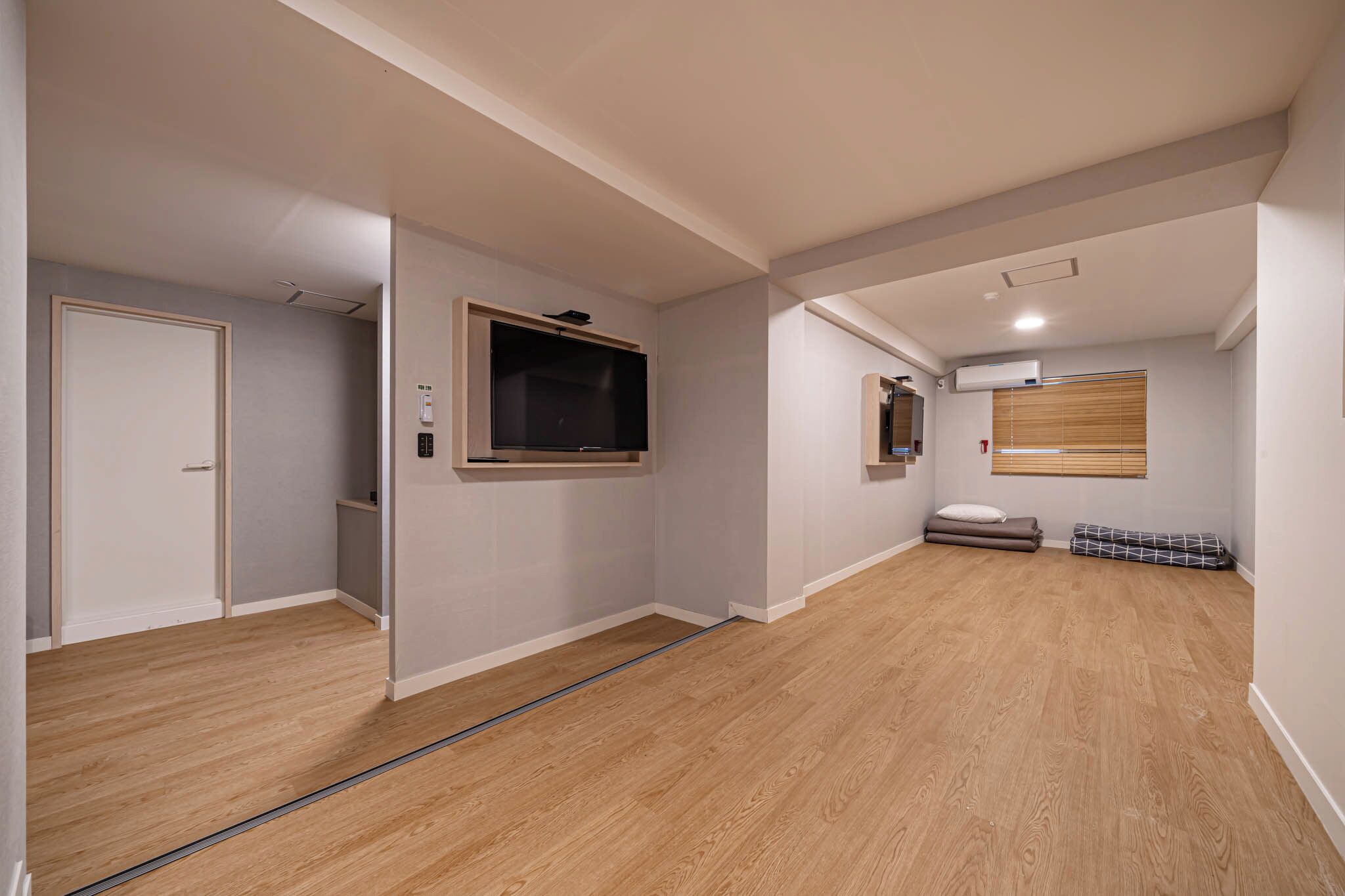 GEOJE-SI HOUND HOTEL JANGSEUNGPO 2*