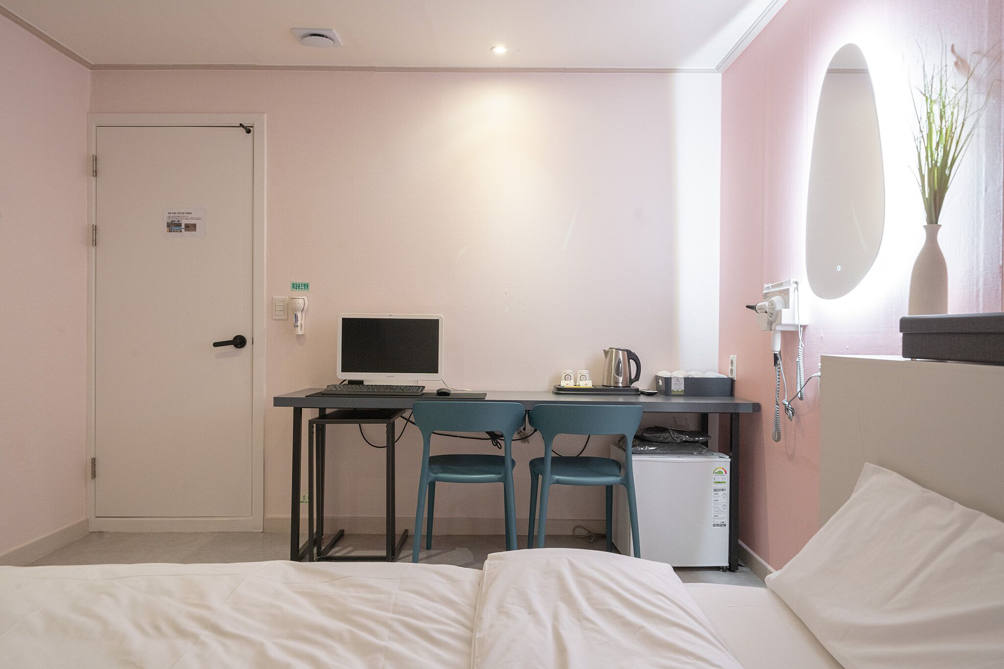 Hotel Nine 3*