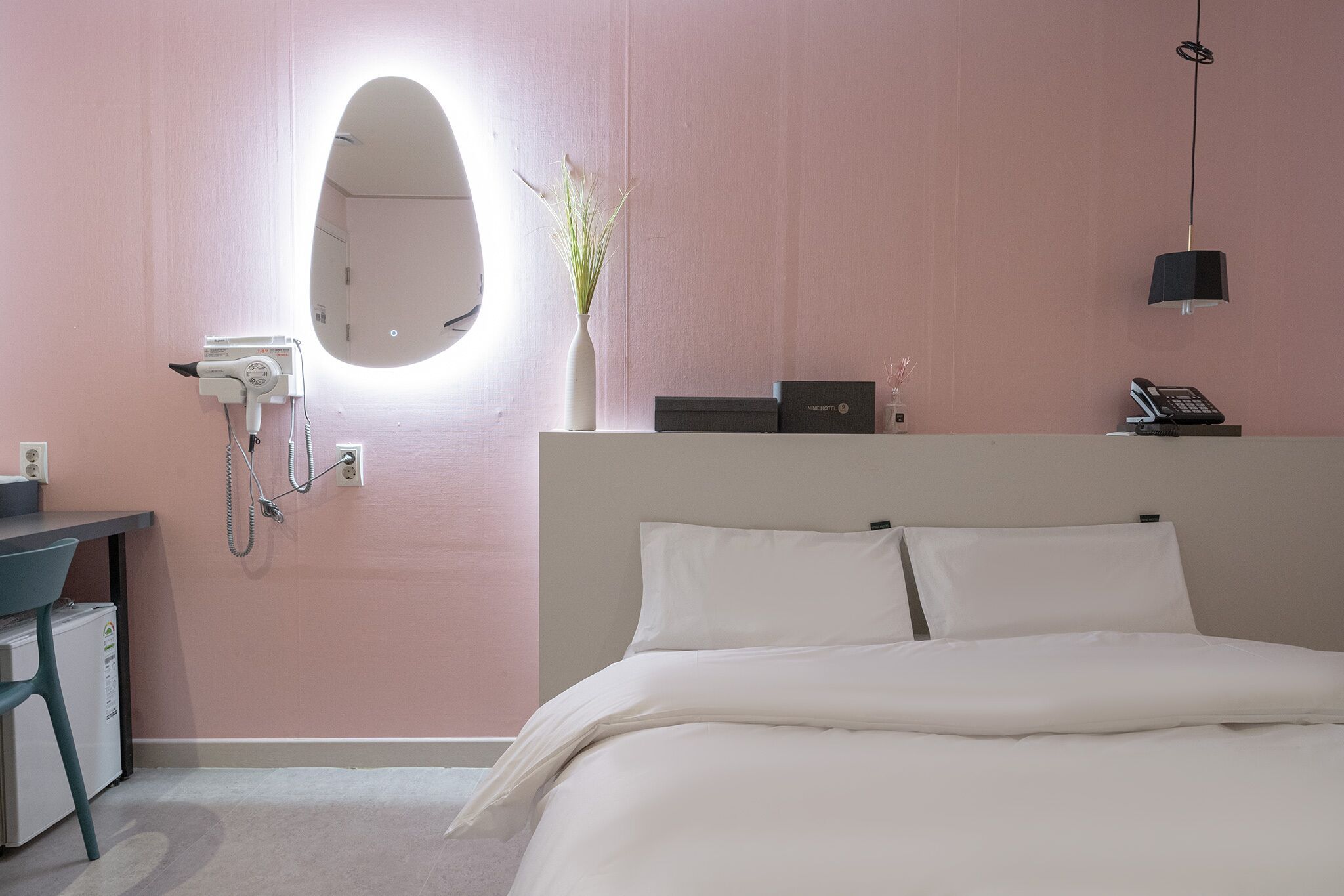 Hotel Nine 3*