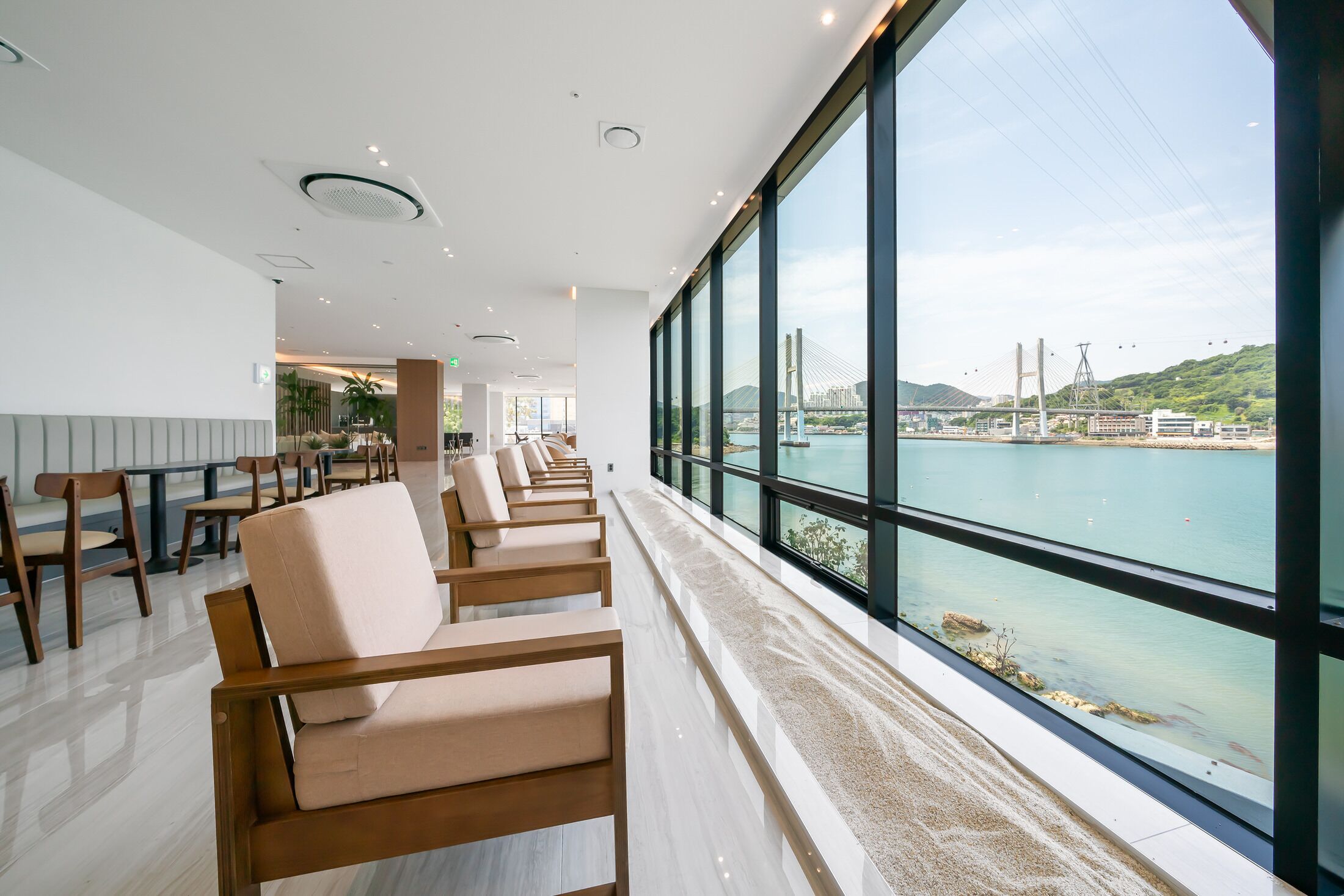 OANDF HOTEL 3*