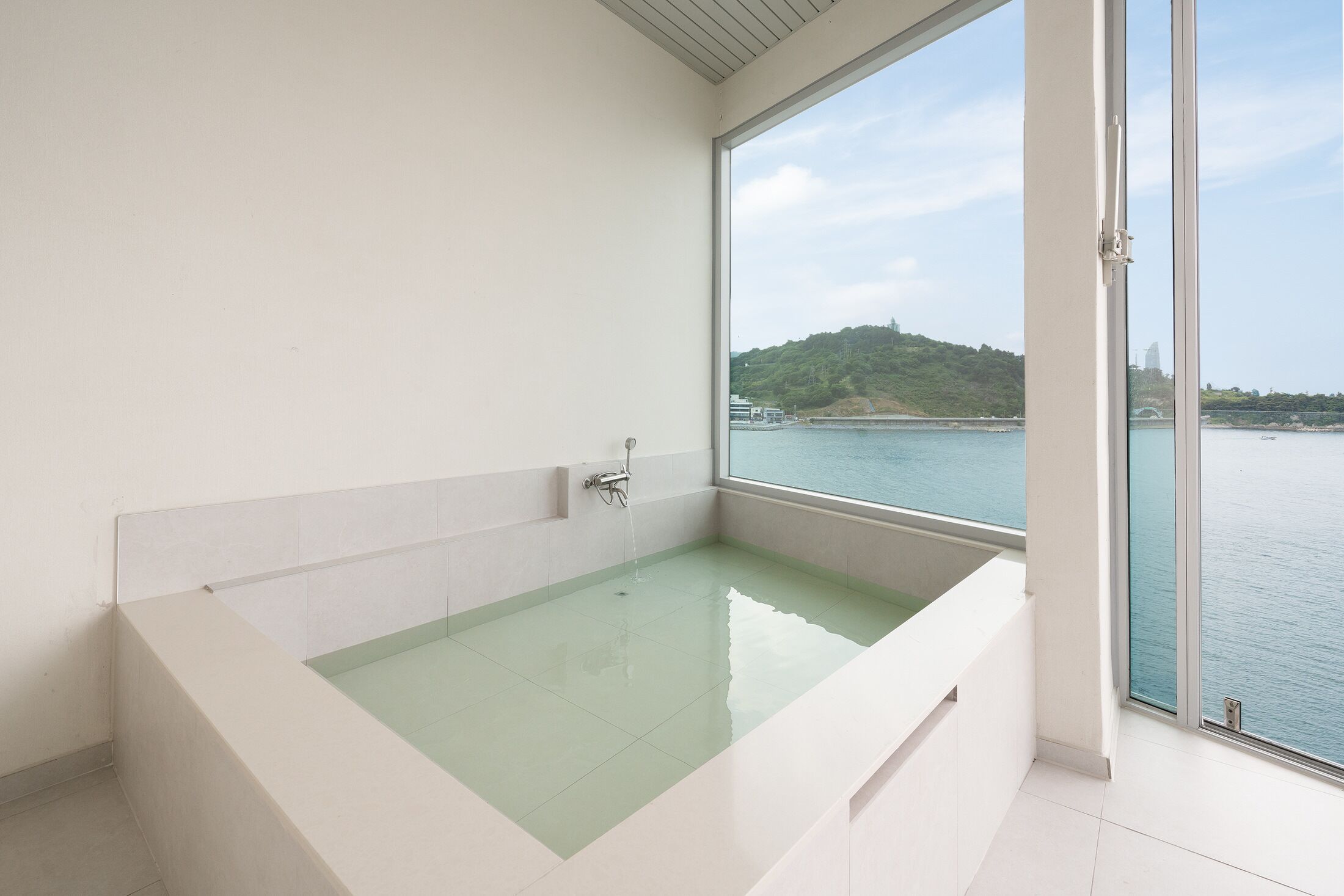 OANDF HOTEL 3*