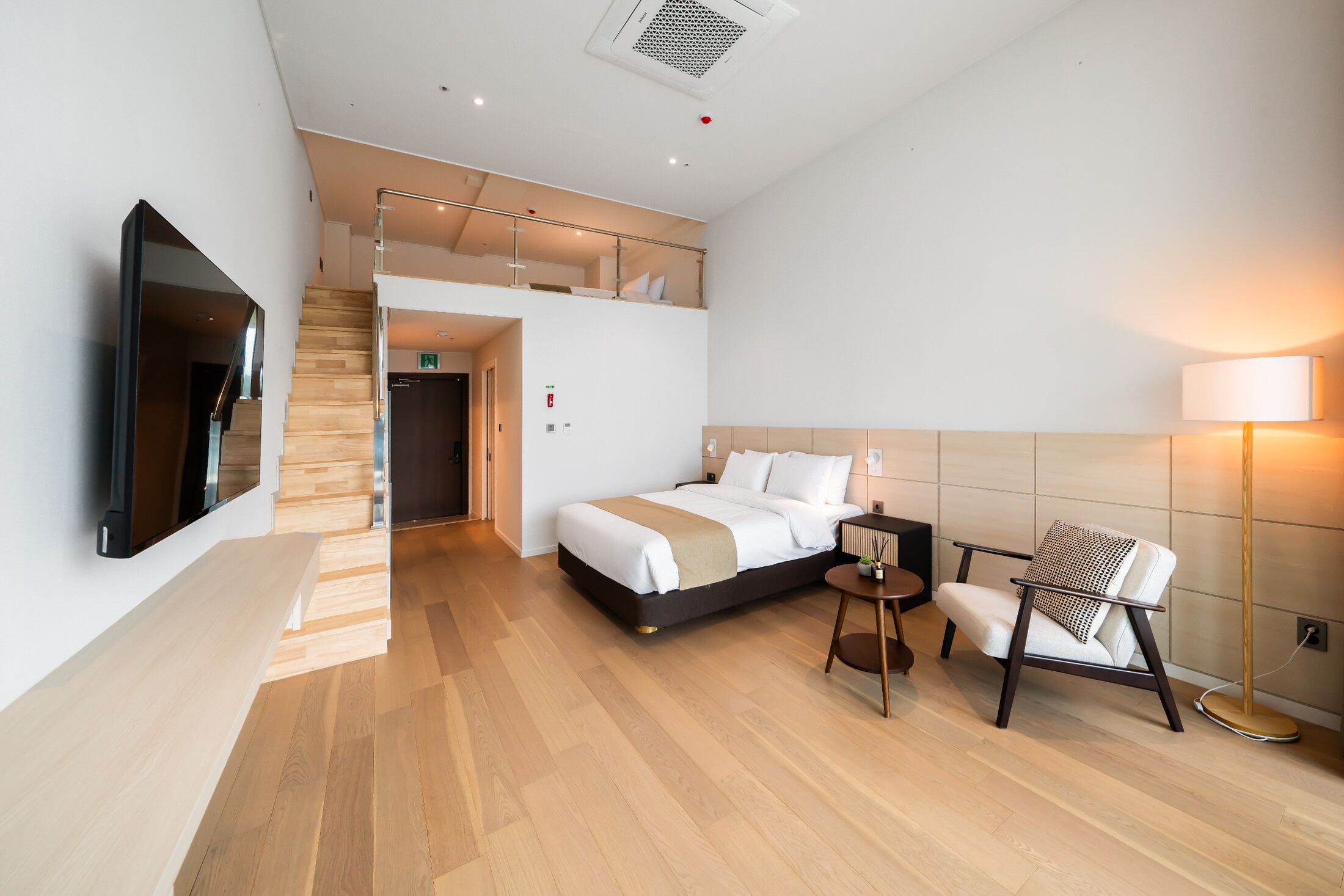 OANDF HOTEL 3*