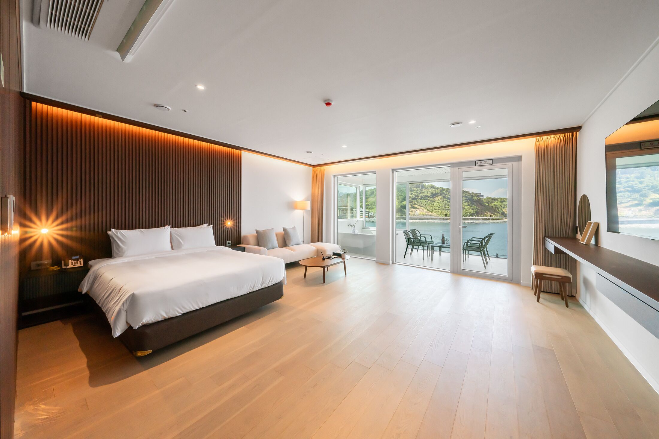 OANDF HOTEL 3*