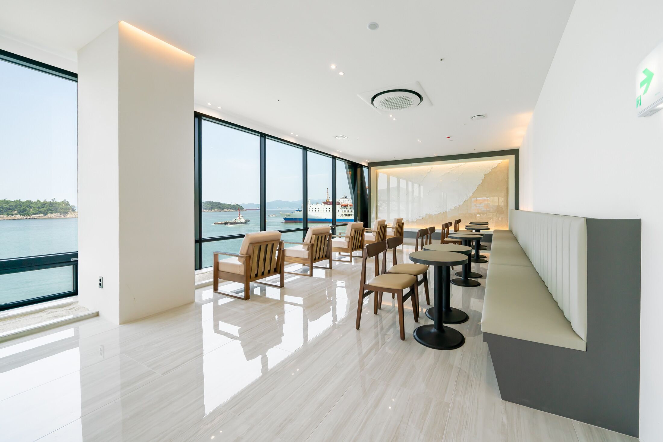 OANDF HOTEL 3*