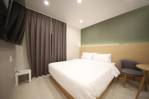 Calmrest Masan 2*