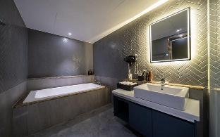 Ansan evergreen tree the gray 0*