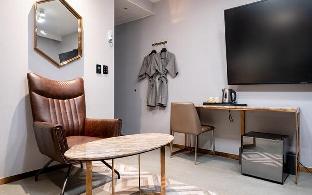 Ansan evergreen tree the gray 0*