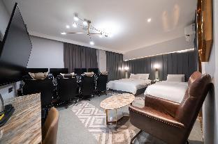 Ansan evergreen tree the gray 0*