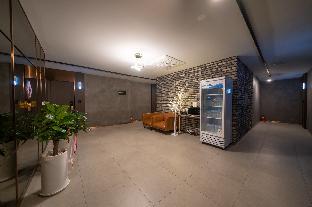 Ansan evergreen tree the gray 0*