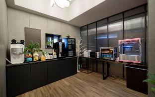 Ansan evergreen tree the gray 0*