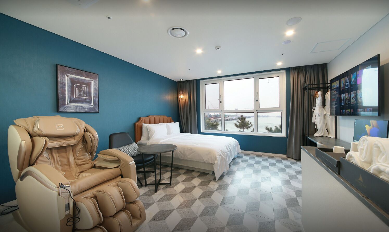 Restia Incheonbay Hotel 3*