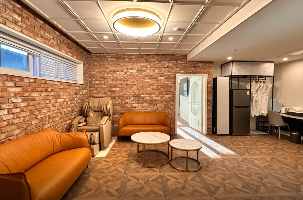 Restia Incheonbay Hotel 3*