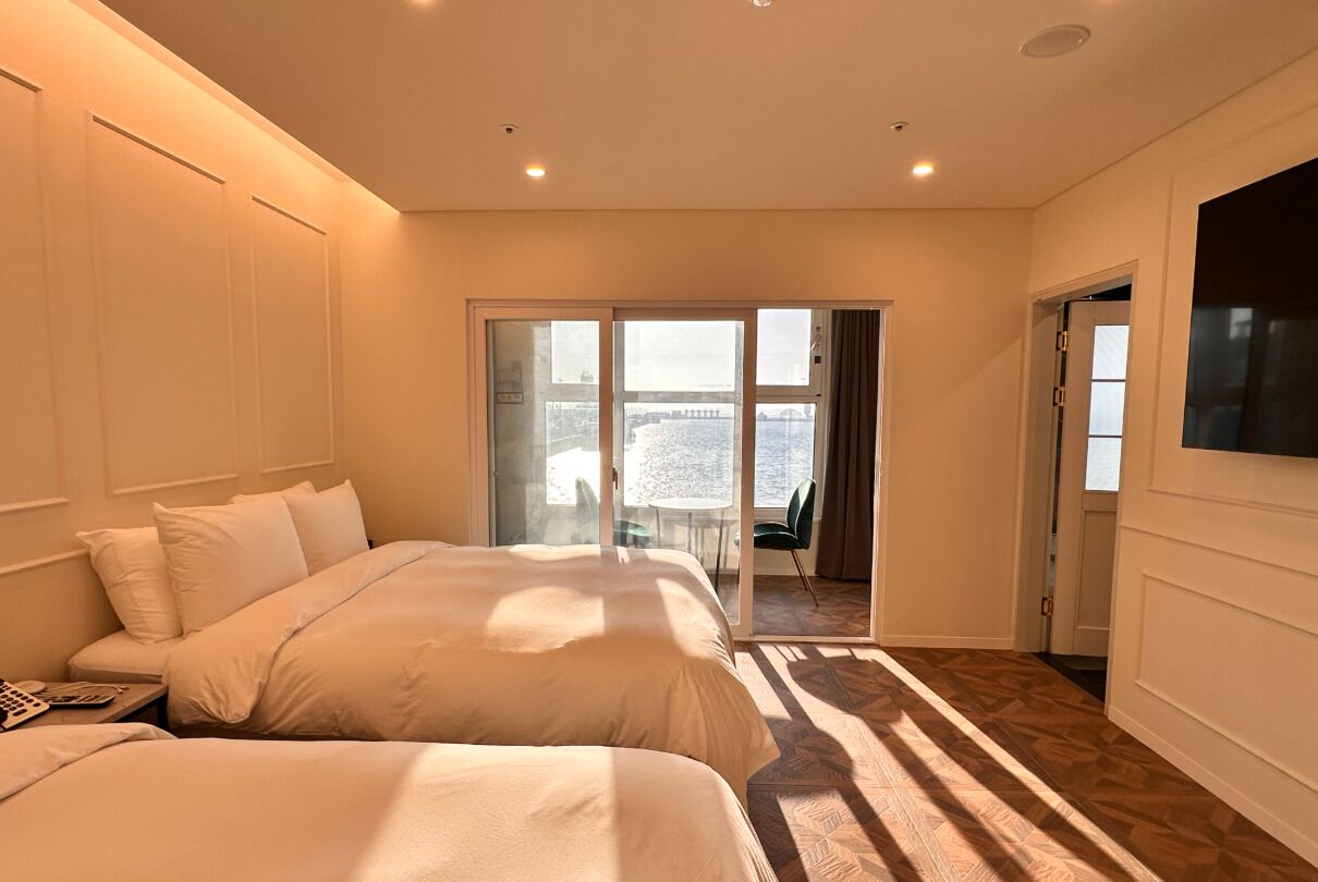 Restia Incheonbay Hotel 3*
