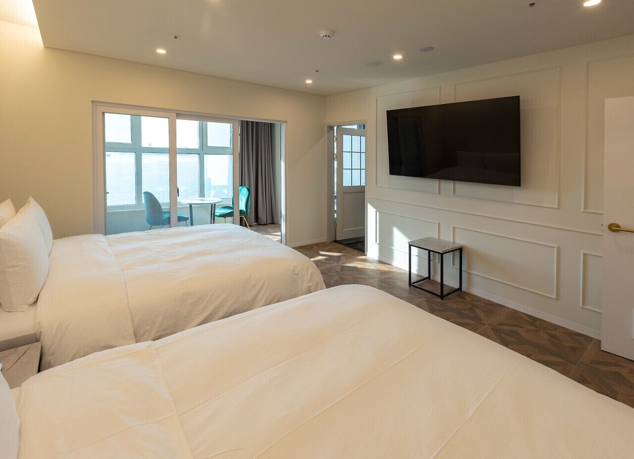 Restia Incheonbay Hotel 3*