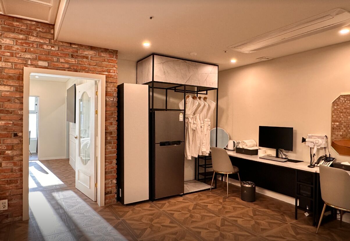 Restia Incheonbay Hotel 3*