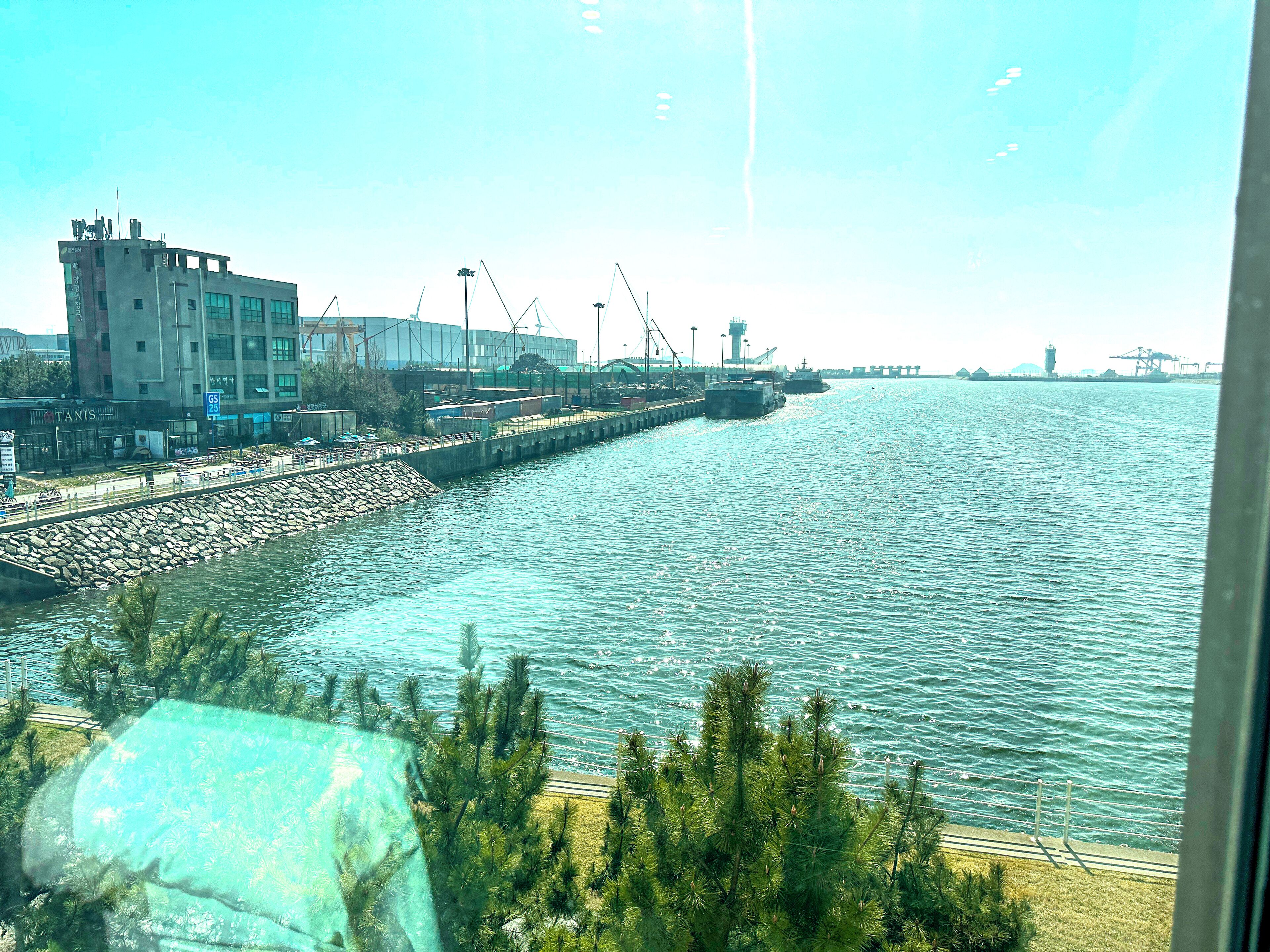 Restia Incheonbay Hotel 3*