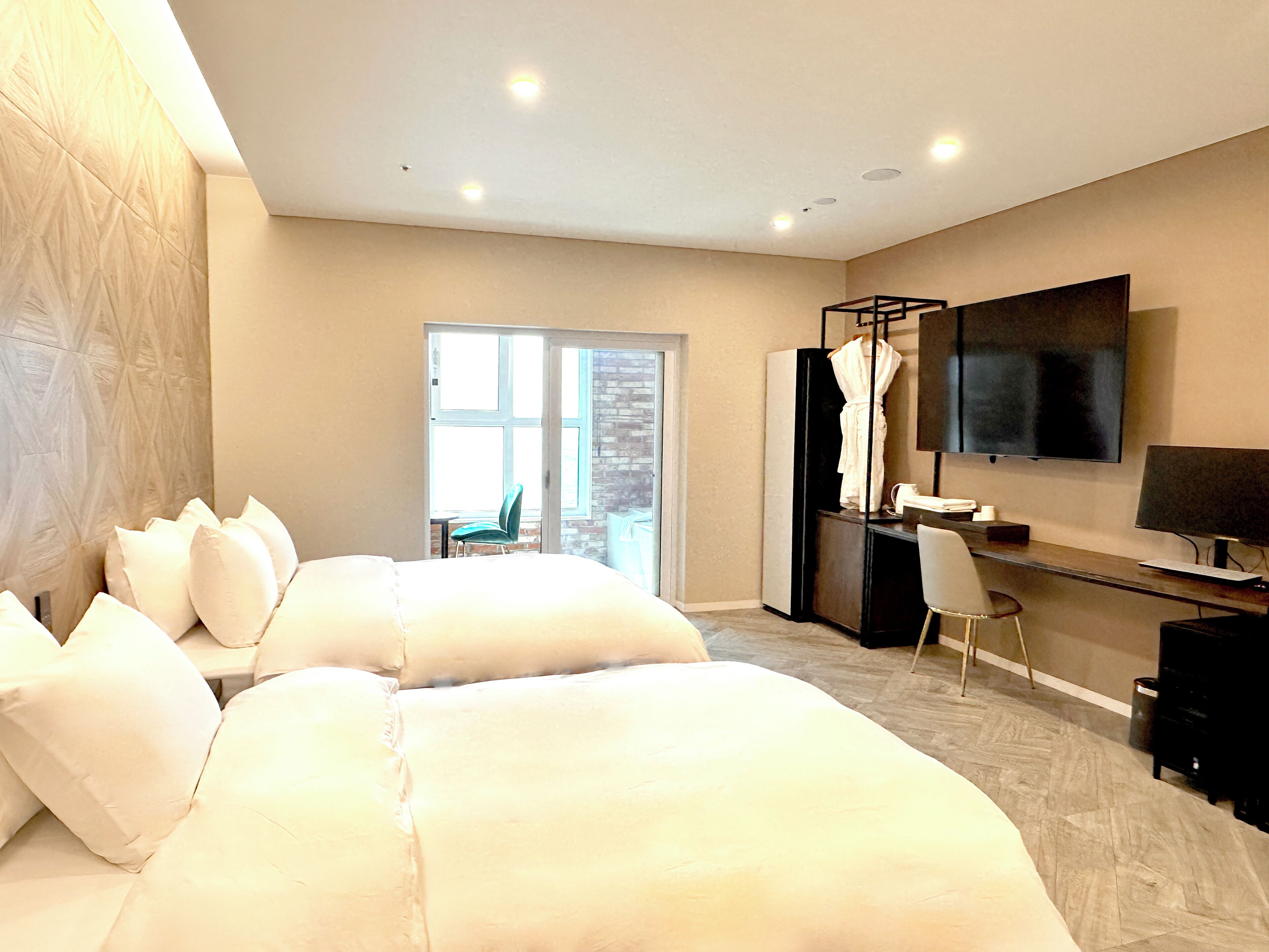 Restia Incheonbay Hotel 3*