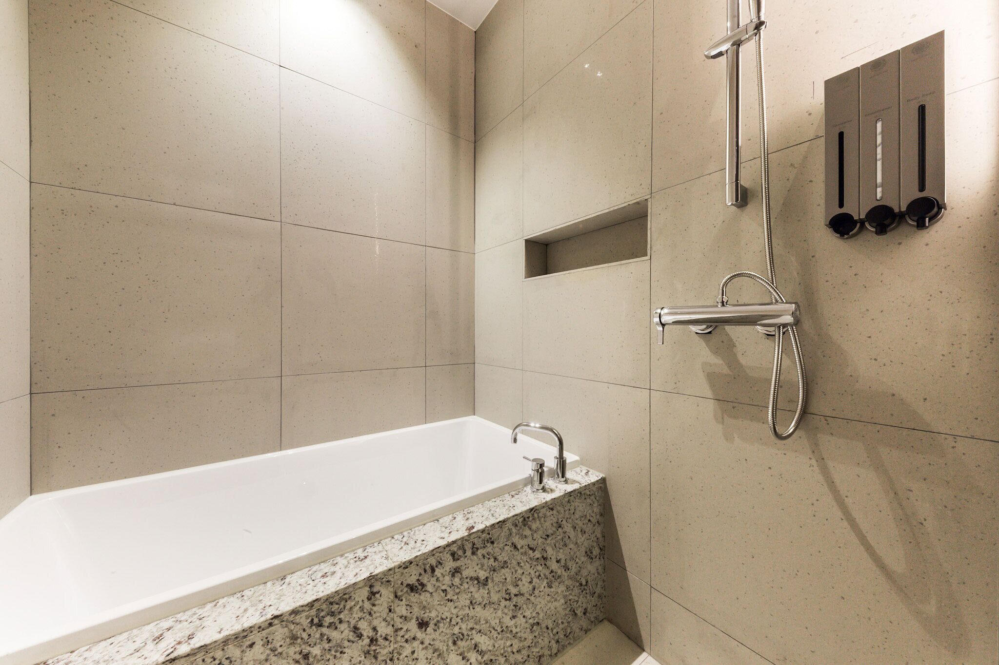 HOTEL CULLINAN 2*