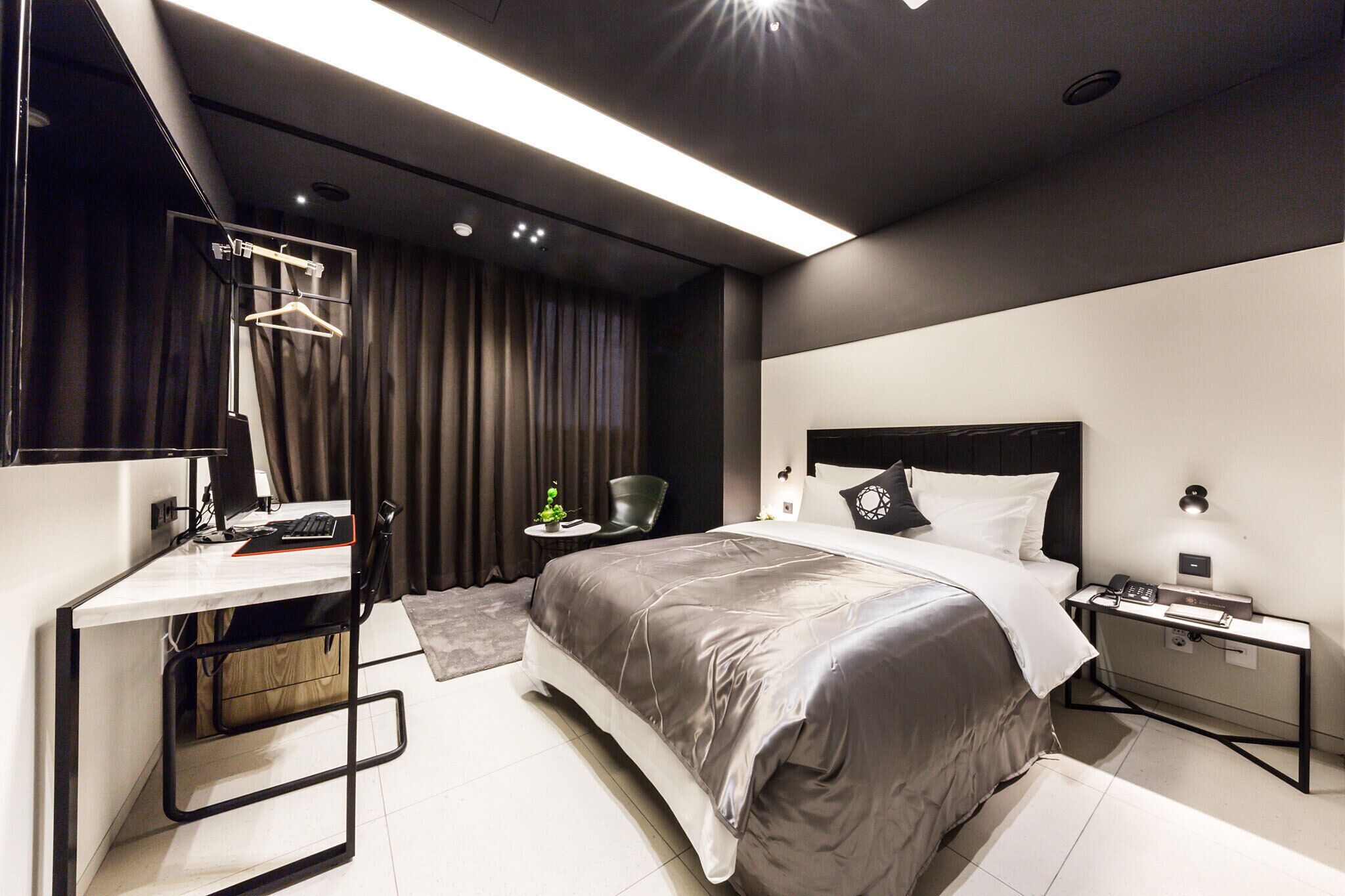 HOTEL CULLINAN 2*