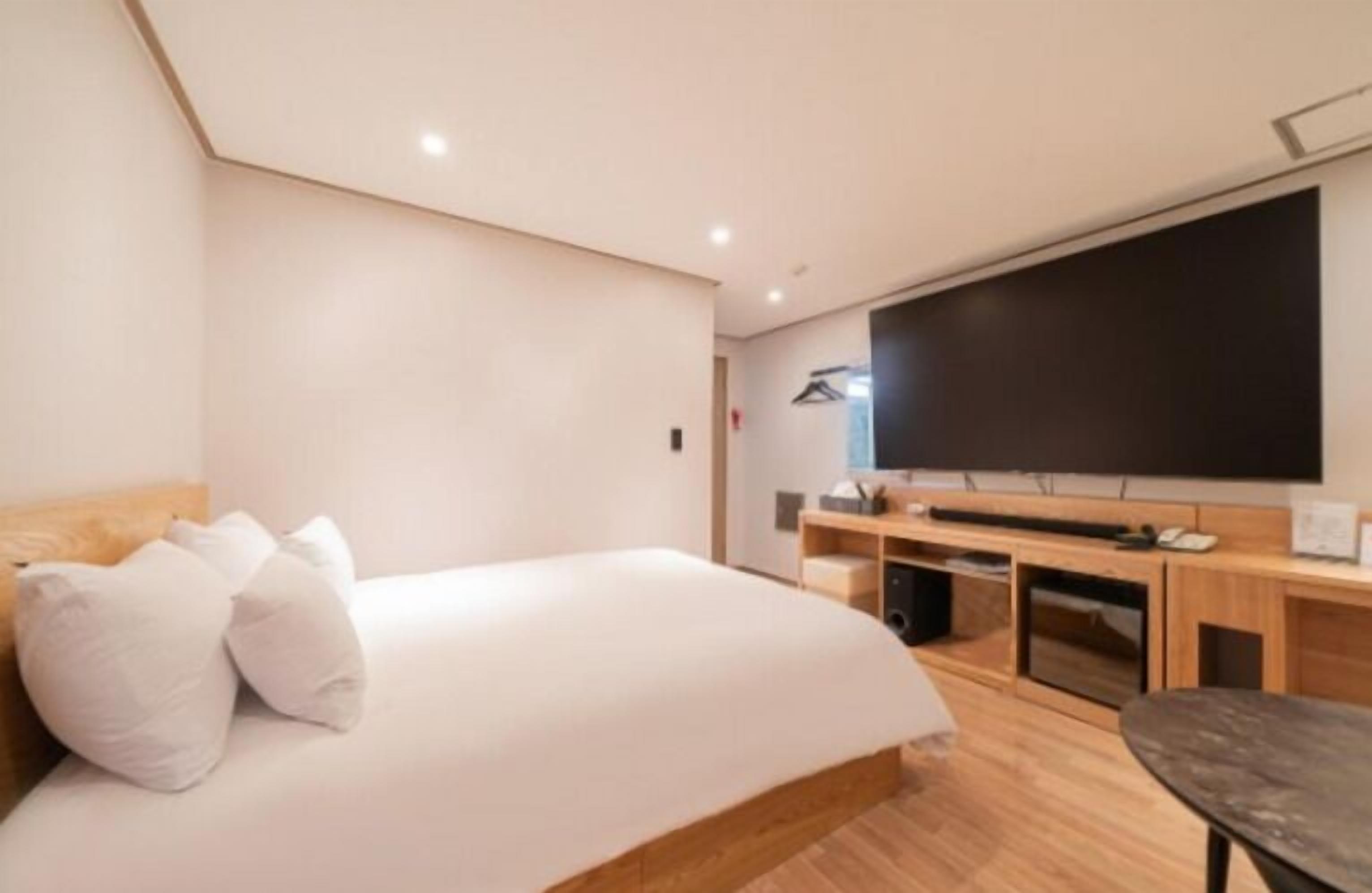ANYANG IT CENTRO HOTEL 2*