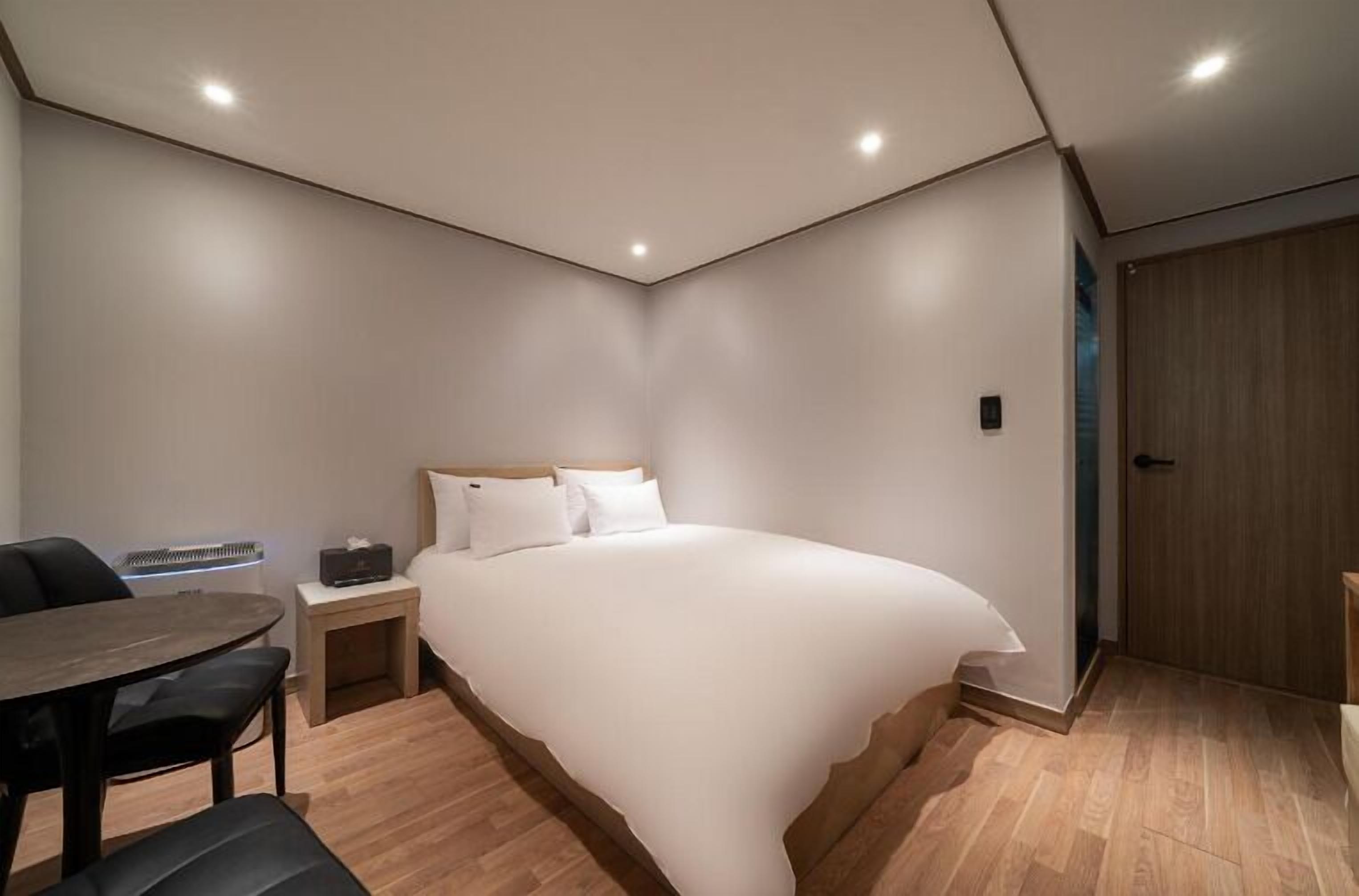 ANYANG IT CENTRO HOTEL 2*