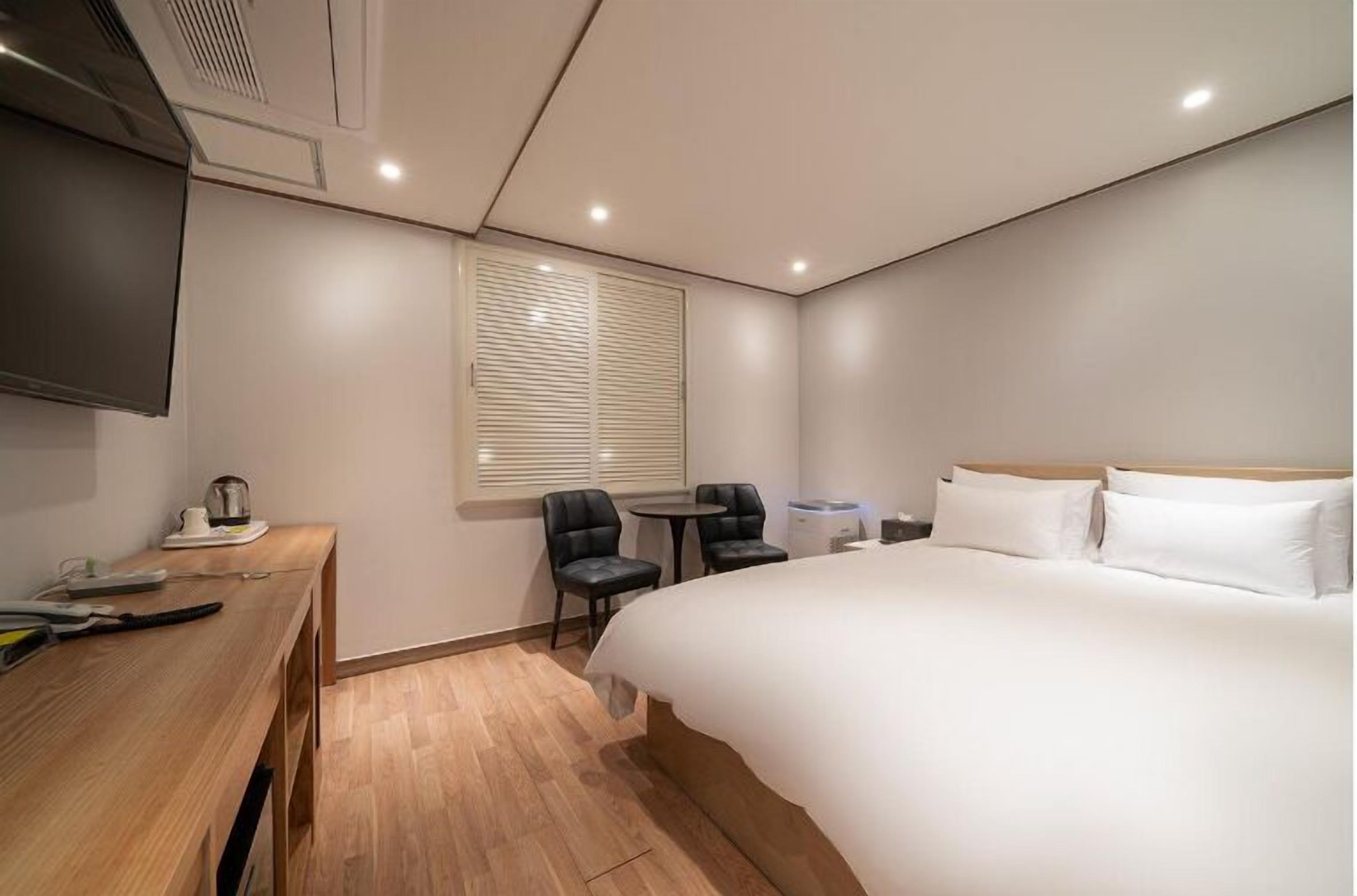 ANYANG IT CENTRO HOTEL 2*