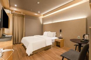 Seoul Station Raum 169 0*