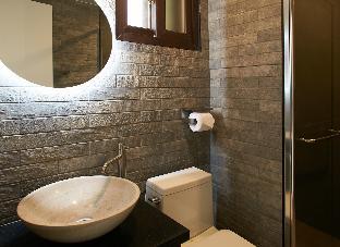 White pension 3*