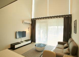 White pension 3*