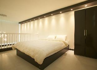 White pension 3*