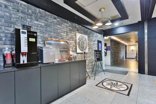 Gimhae Jangyu Hotel Ryu 3*