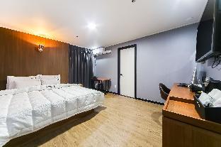Gimhae Jangyu Hotel Ryu 3*